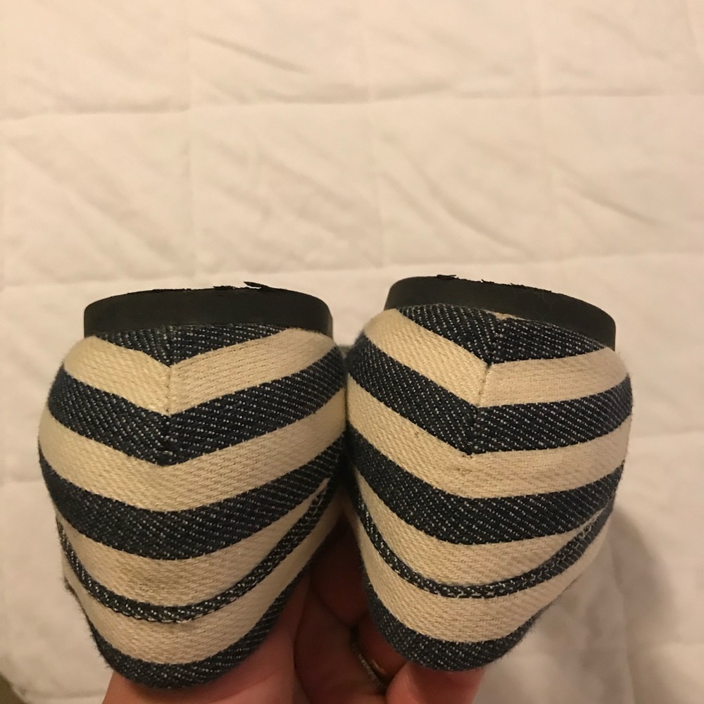 Merona Flats - Picture 6 of 8